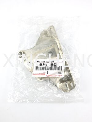comprar 68381-58030 Porta deslizante braço rolante Toyota Auto Parts Alta estabilidade para AYH3# AGH30 GGH30 online manufacture