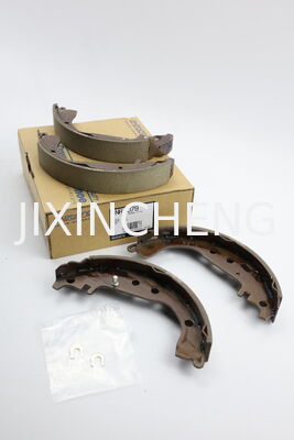 Comprar NR1079 AKEBONO Calzado de freno de tambor trasero 04495-0D070 para Vios al por mayor online manufacture